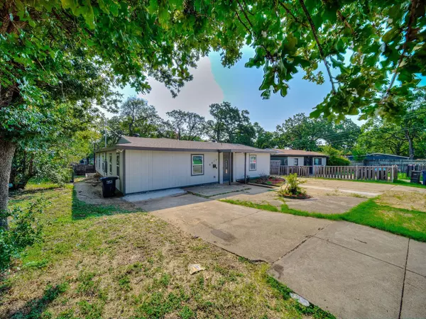 Coliving in West Arlington - Arlington, Dallas