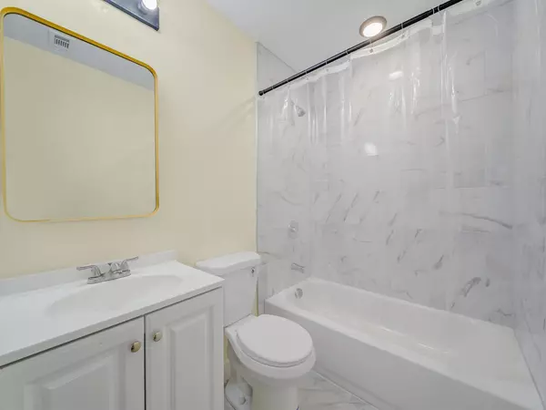 Coliving in West Arlington - Arlington, Dallas