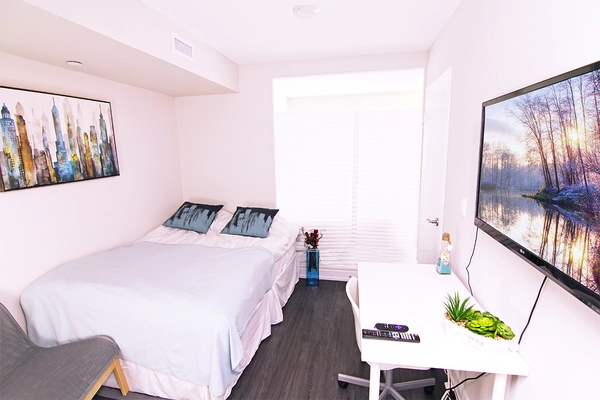 Coliving in St James Town - Downtown TO, Toronto