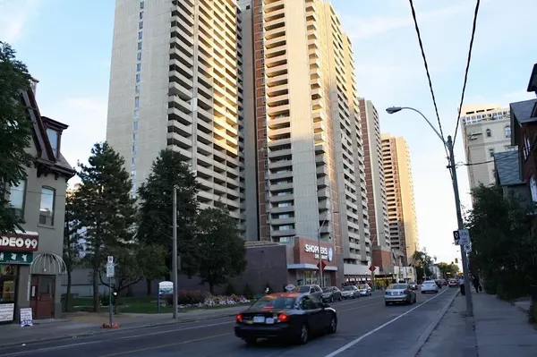 Coliving in St James Town - Downtown TO, Toronto
