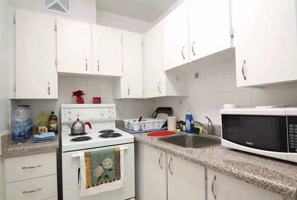 Coliving in St James Town - Downtown TO, Toronto
