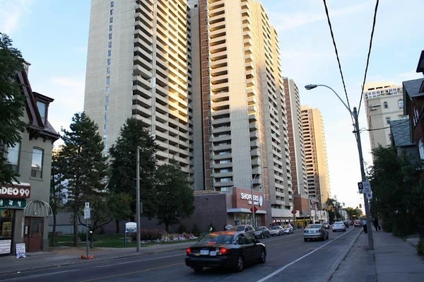 Coliving in St James Town - Downtown TO, Toronto
