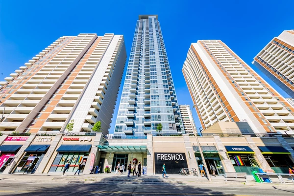 Coliving in St James Town - Downtown TO, Toronto