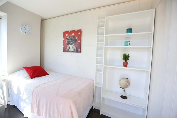 Coliving in St James Town - Downtown TO, Toronto