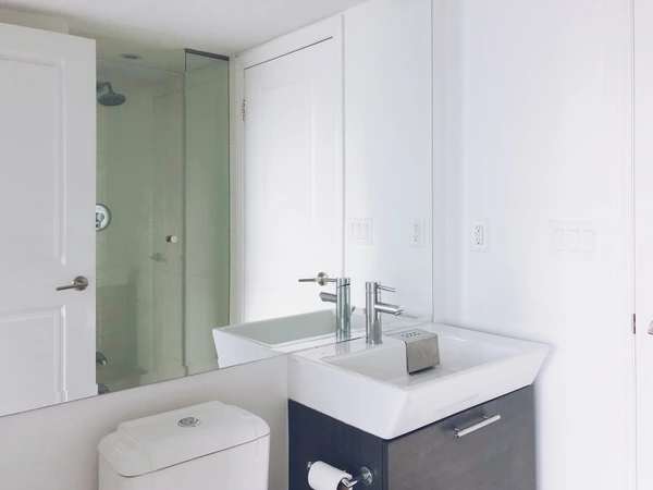 Coliving in Garden District - Downtown TO, Toronto