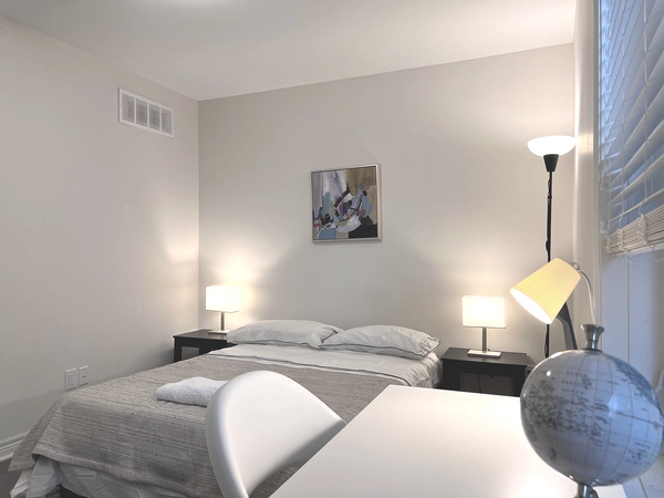 Coliving in Garden District - Downtown TO, Toronto