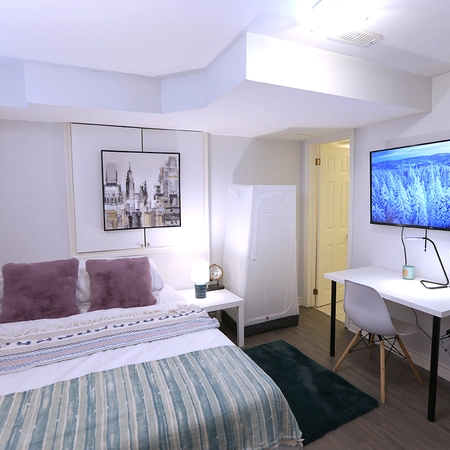 Coliving in Black Creek - North York, Toronto