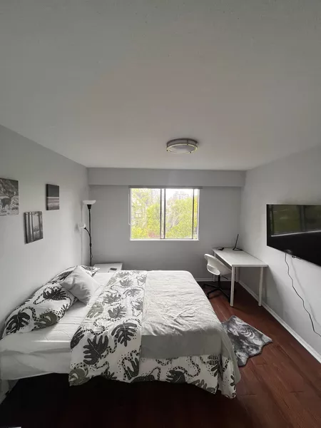 Coliving in West End - Downtown Van, Vancouver