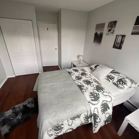 Coliving in West End - Downtown Van, Vancouver