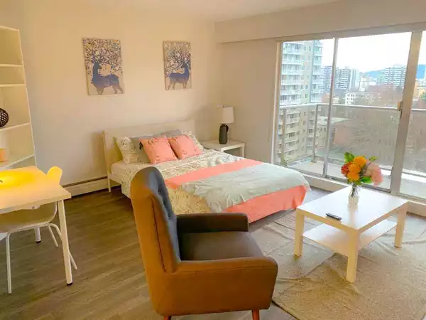Coliving in West End - Downtown Van, Vancouver