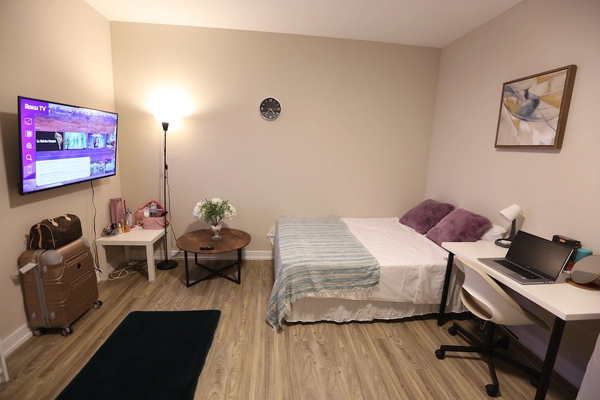 Coliving in St James Town - Downtown TO, Toronto