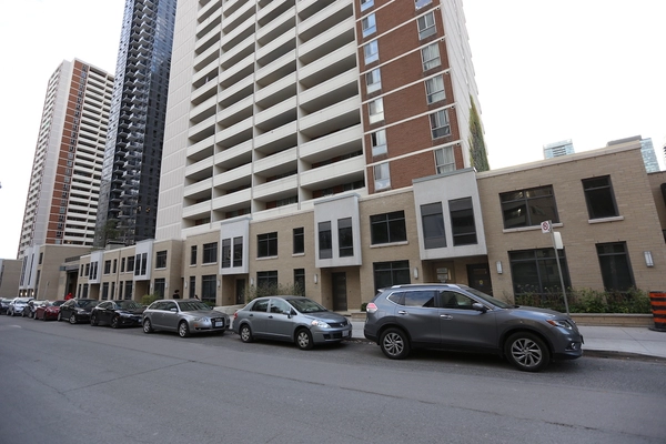 Coliving in St James Town - Downtown TO, Toronto