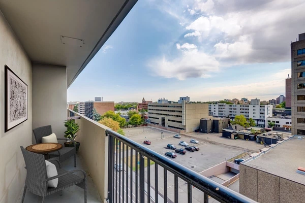 Coliving in Cliff Bungalow - City Centre, Calgary