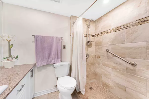 Coliving in Sandy Hill - Central Ottawa, Ottawa