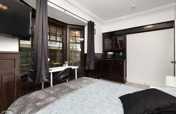 Coliving in Church-Wellesley - Downtown TO, Toronto