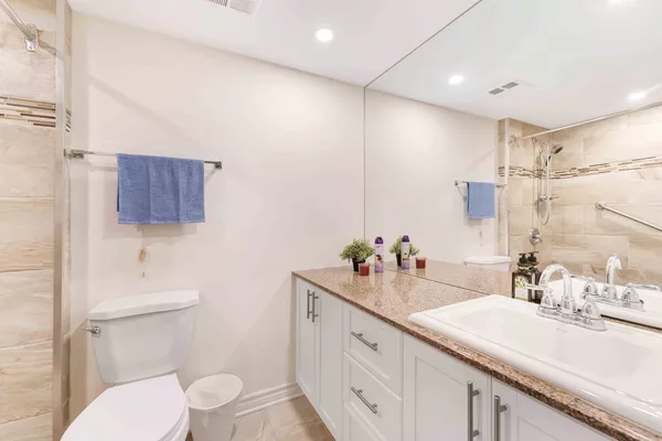Coliving in Sandy Hill - Central Ottawa, Ottawa