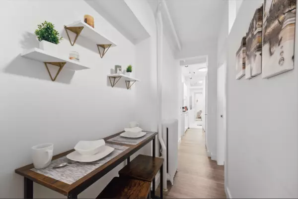 Coliving in Church-Wellesley - Downtown TO, Toronto