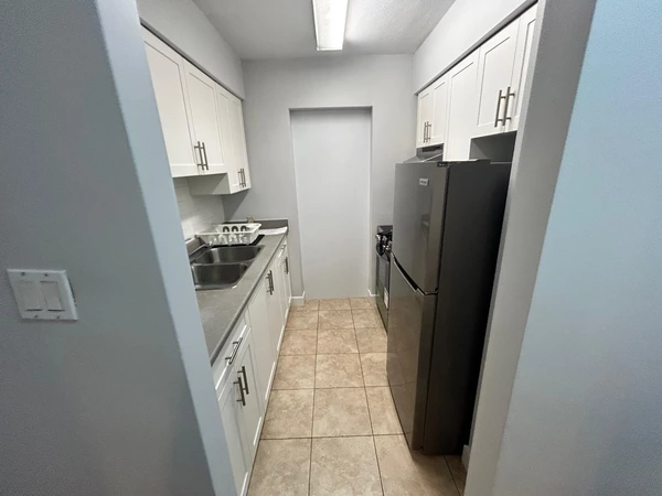 Coliving in New Westminster - Burnaby / New West, Vancouver