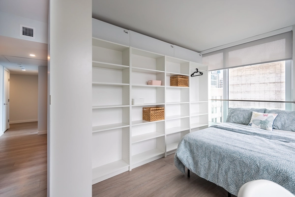 Coliving in Financial District Van - Downtown Van, Vancouver