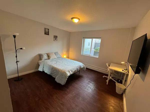 Coliving in Edmonds - Burnaby / New West, Vancouver