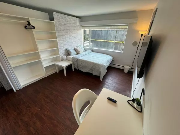Coliving in Edmonds - Burnaby / New West, Vancouver