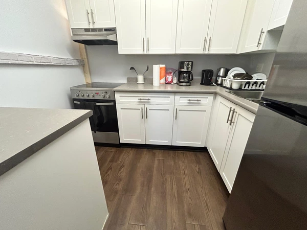 Coliving in New Westminster - Burnaby / New West, Vancouver