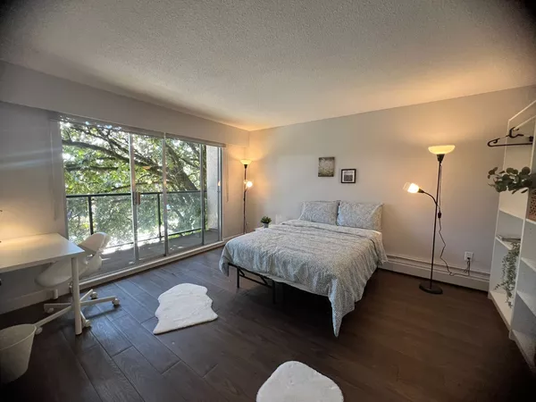 Coliving in New Westminster - Burnaby / New West, Vancouver