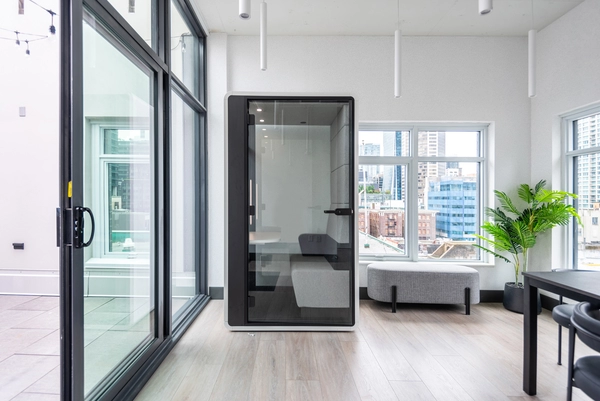 Coliving in Financial District Van - Downtown Van, Vancouver