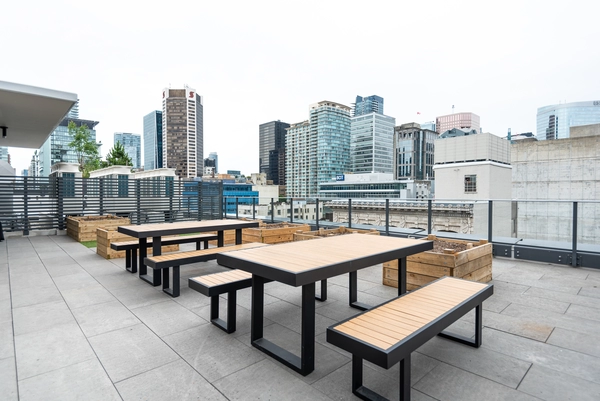 Coliving in Financial District Van - Downtown Van, Vancouver