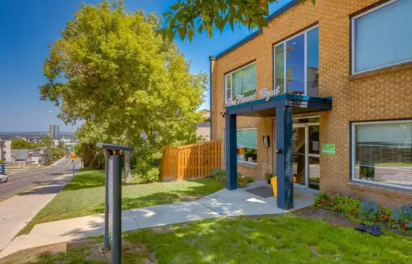 Coliving in Upper Mount Royal - City Centre, Calgary