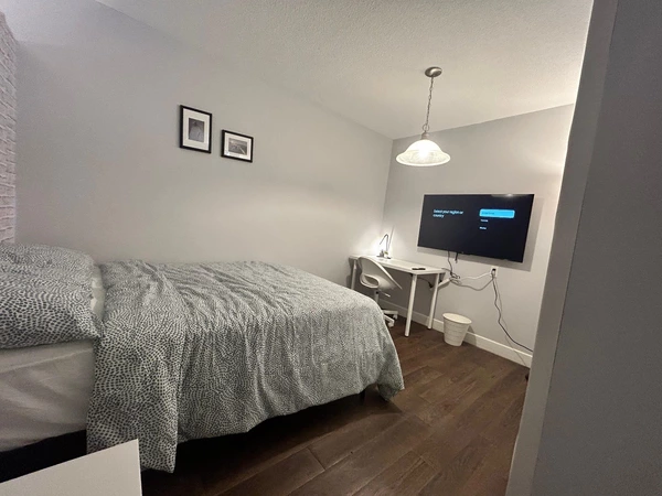 Coliving in New Westminster - Burnaby / New West, Vancouver