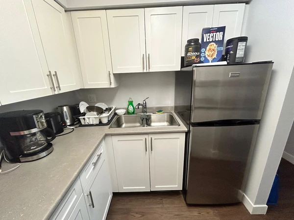Coliving in New Westminster - Burnaby / New West, Vancouver