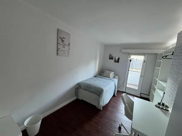 Coliving in Edmonds - Burnaby / New West, Vancouver