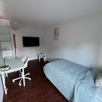 Coliving in Edmonds - Burnaby / New West, Vancouver