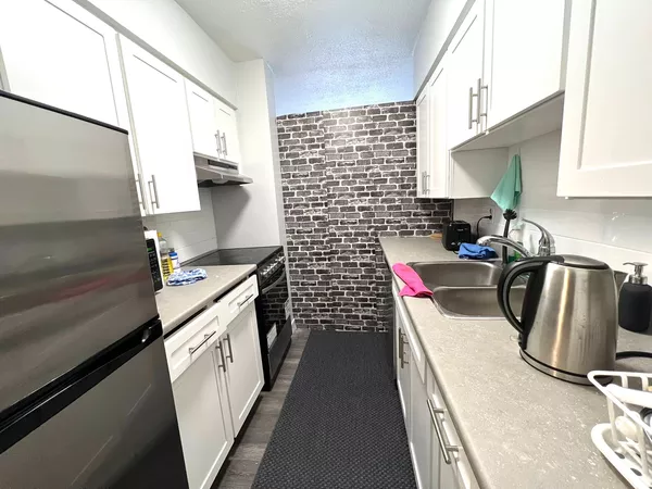 Coliving in New Westminster - Burnaby / New West, Vancouver