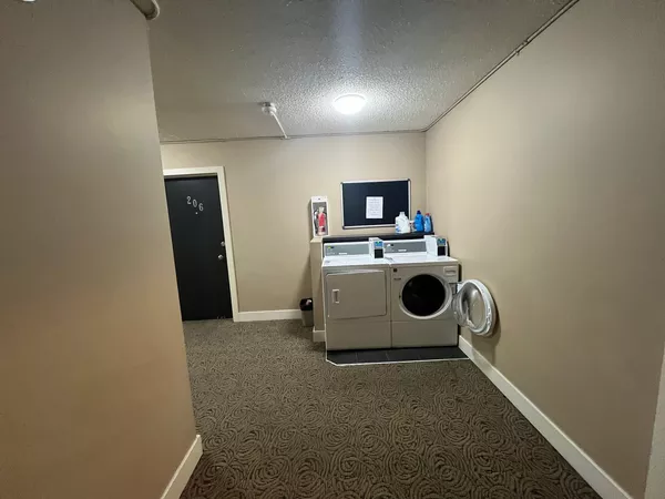 Coliving in Beltline - City Centre, Calgary