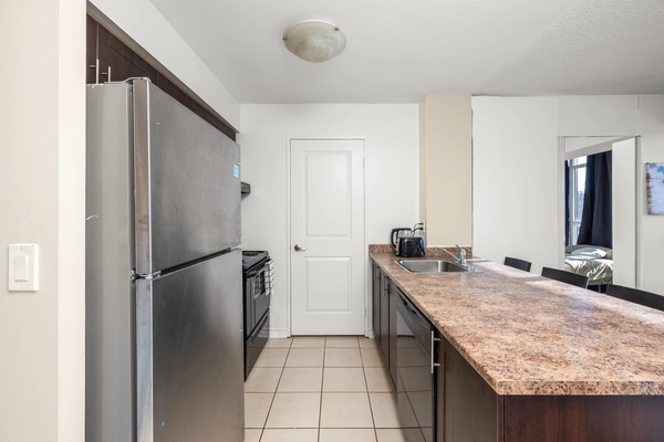 Coliving in Trinity-Bellwoods - West TO, Toronto