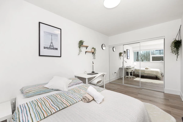 Coliving in Moss Park - Downtown TO, Toronto