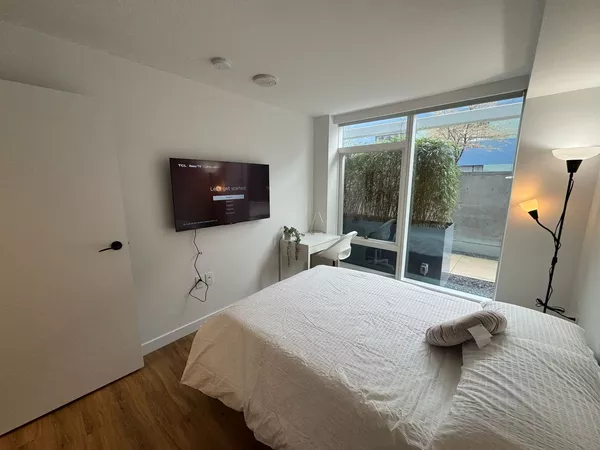 Coliving in West End - Downtown Van, Vancouver