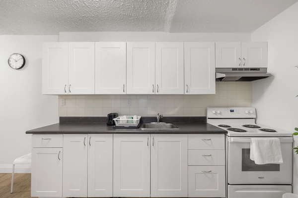 Coliving in Scarborough Village - Scarborough, Toronto
