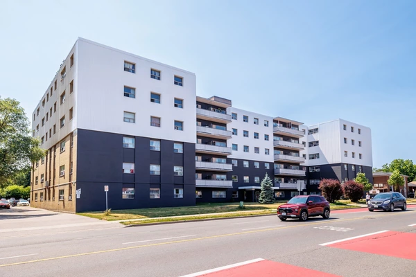 Coliving in Scarborough Village - Scarborough, Toronto