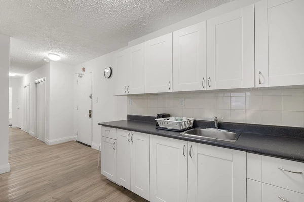 Coliving in Scarborough Village - Scarborough, Toronto