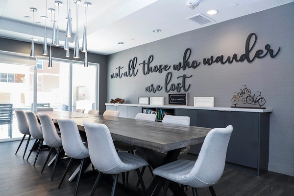 Coliving in St James Town - Downtown TO, Toronto