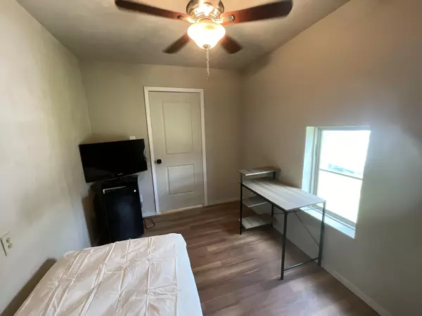 Coliving in Piedmont Addition - Se Dallas, Dallas