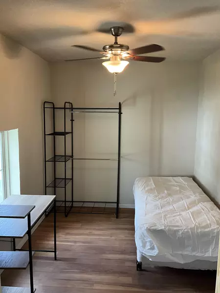 Coliving in Piedmont Addition - Se Dallas, Dallas