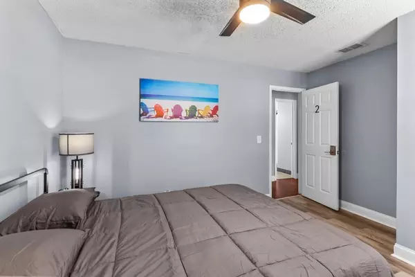 Coliving in Cedar Hills - Westside, Jacksonville
