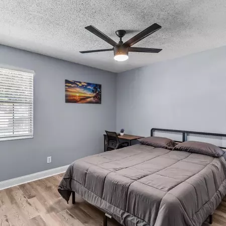 Coliving in Cedar Hills - Westside, Jacksonville