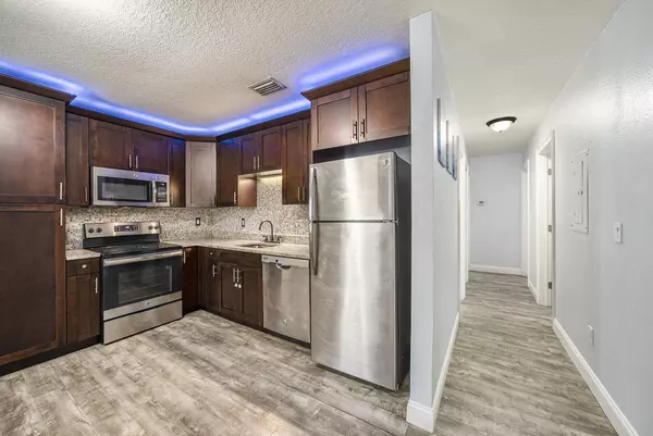 Coliving in Grant Park Tampa - East Tampa, Tampa