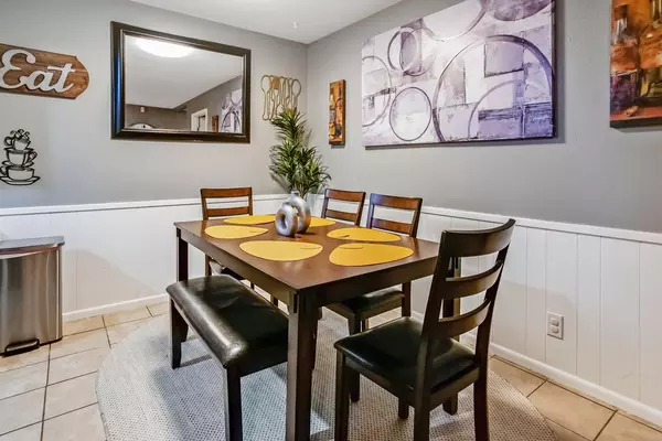 Coliving in Inner West Side - West SATX, San Antonio