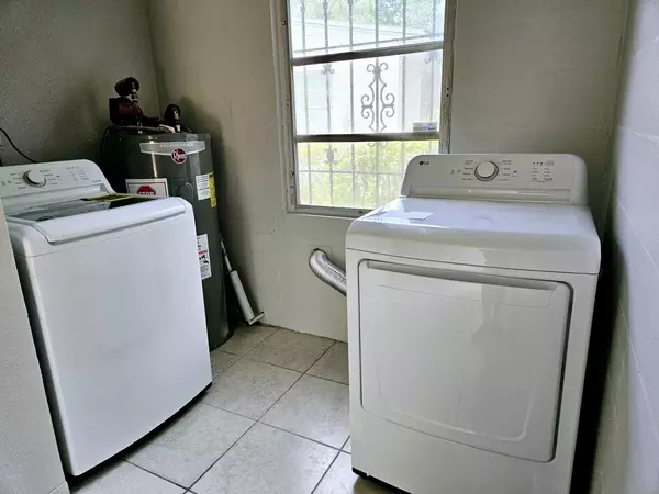 Coliving in Holden Heights - Central Orlando, Orlando